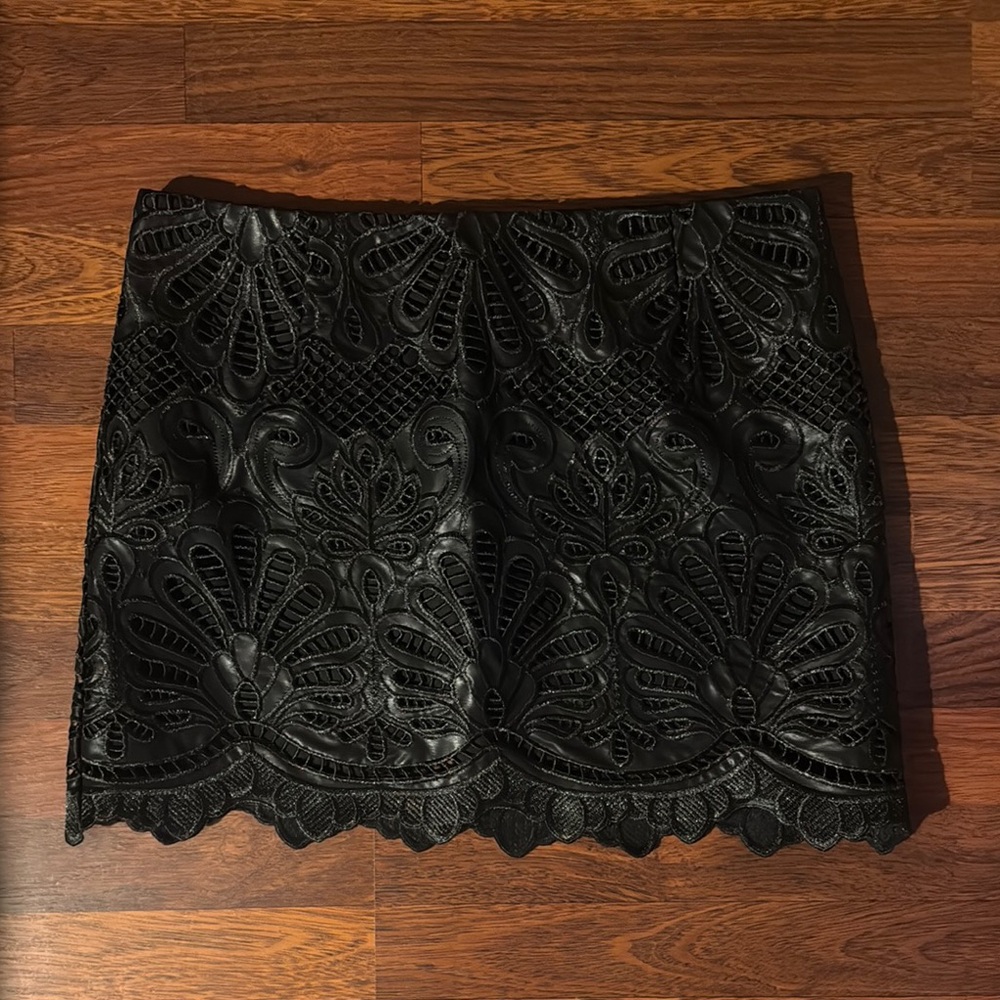 H&M | Mini skirt
